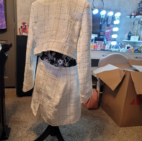 2 pc business suit - Picture 3 of 5